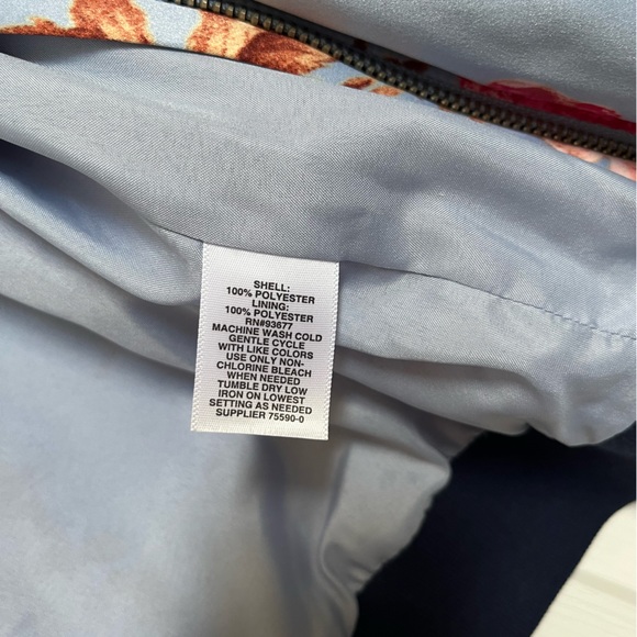 Belle & Sky Floral Vintage Satin Bomber Jacket Size Medium - Picture 7 of 8